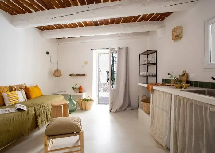 Vieil Antibes, De Sable, Avec Parking Appartamento *